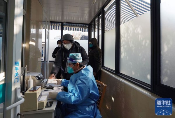 淘优配 一线直击：抓住“黄金72小时” 上海社区医院助力重症救治关口“前移”